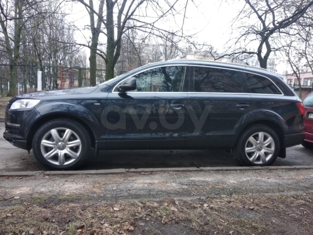 Audi Q7 4L, 7 мест, 2007 г.