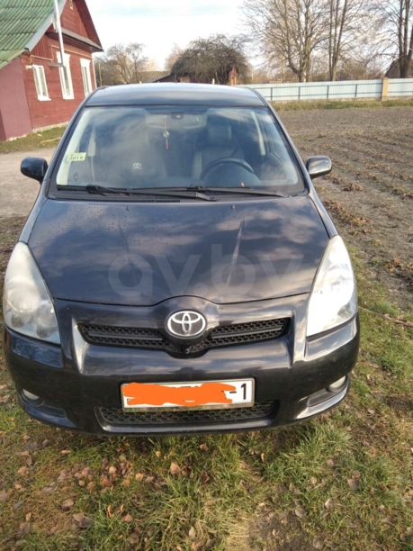 Toyota Corolla Verso II (E121), 7 мест, 2007 г.