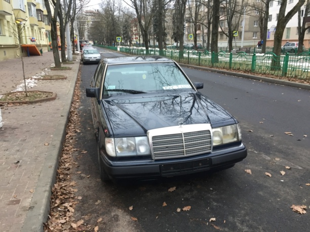 Mercedes-Benz E-Класс W124, S124, C124, A124, 1990 г.