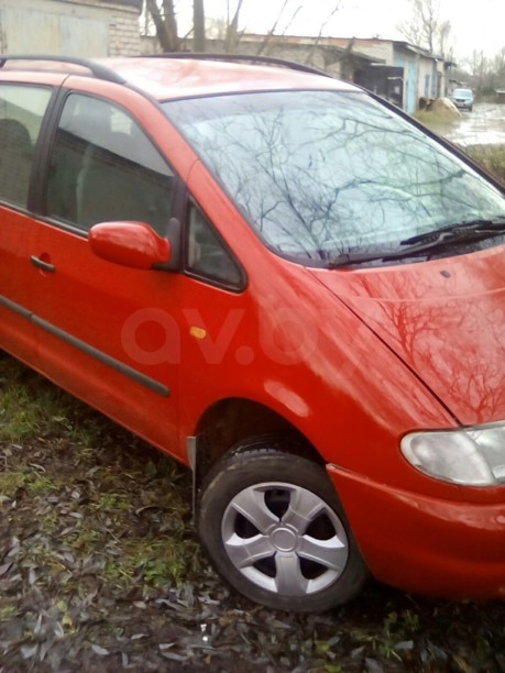 Volkswagen Sharan I, 7 мест, 1998 г.