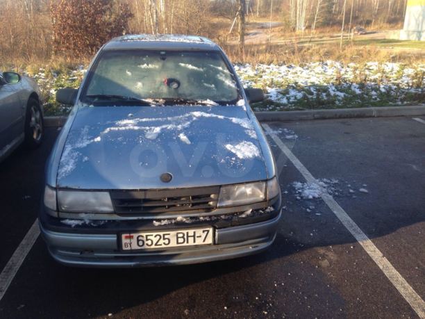 Opel Vectra A, 1990 г.