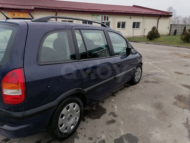 Opel Zafira A, 7 мест, 2002 г.