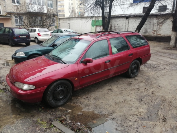 Ford Mondeo I, 1996 г.