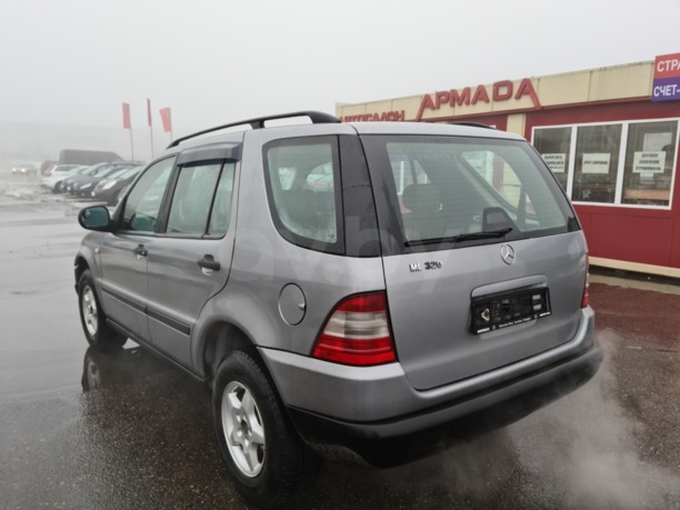 Mercedes-Benz M-Класс W163, 5 мест, 1998 г.