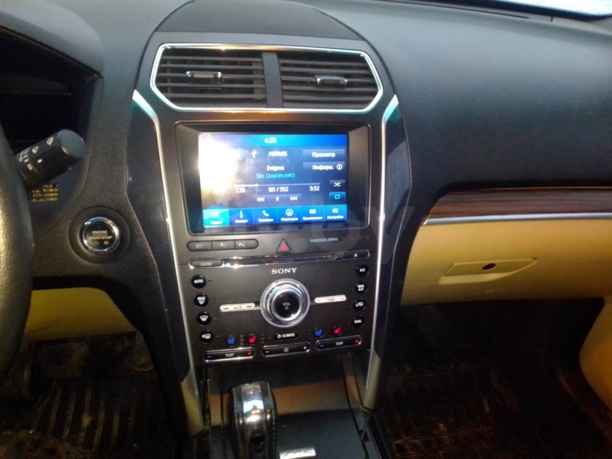 Ford Explorer V · Рестайлинг, 7 мест, 2016 г.
