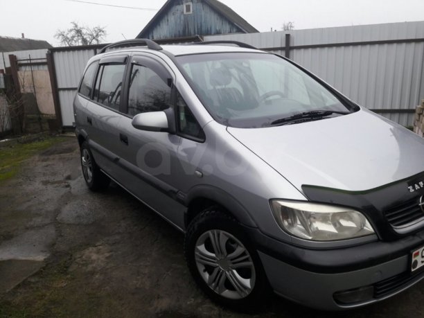 Opel Zafira A, 7 мест, 2001 г.