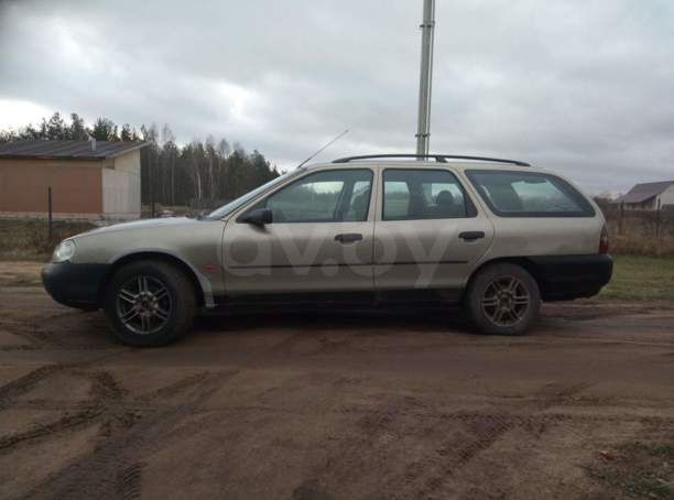Ford Mondeo II, 1999 г.