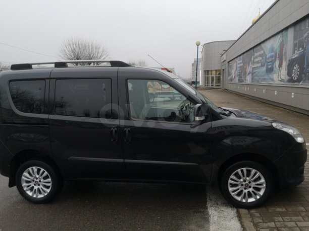 Fiat Doblo II, 7 мест, 2010 г.