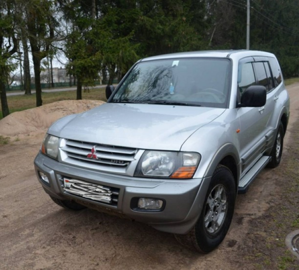 Mitsubishi Pajero III, 7 мест, 2000 г.