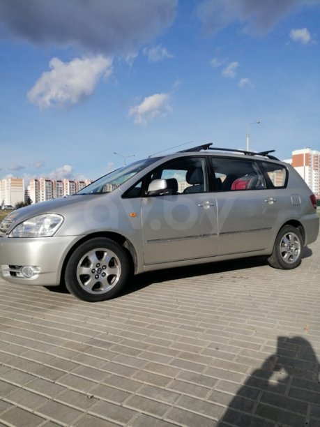 Toyota Avensis Verso I, 7 мест, 2002 г.