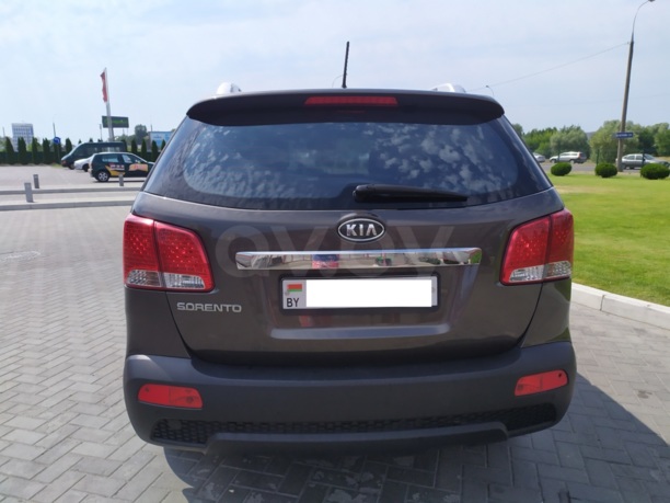 Kia Sorento II, 5 мест, 2011 г.