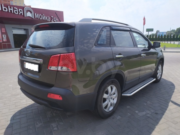 Kia Sorento II, 5 мест, 2011 г.