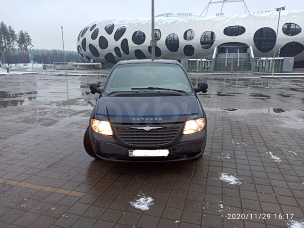 Chrysler Voyager IV, 7 мест, 2002 г.