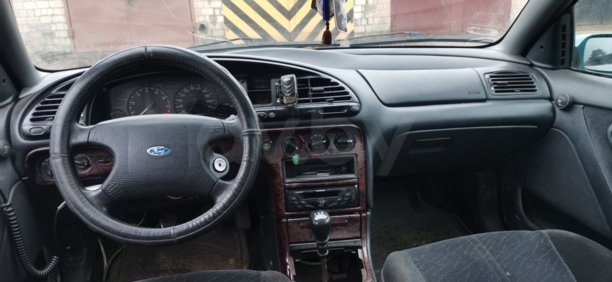 Ford Mondeo I, 1994 г.