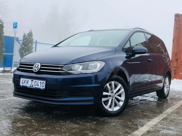 Volkswagen Touran III, 5 мест, 2017 г.