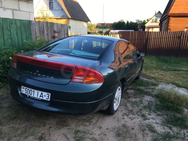 Dodge Intrepid II, 2001 г.