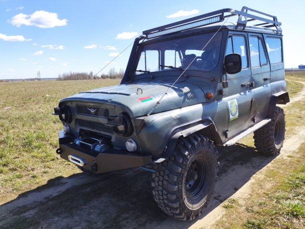 УАЗ 31, 2002 г.