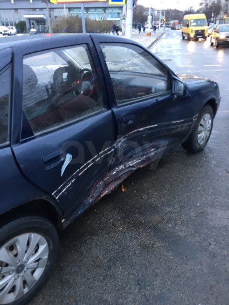 Opel Vectra A, 1990 г.