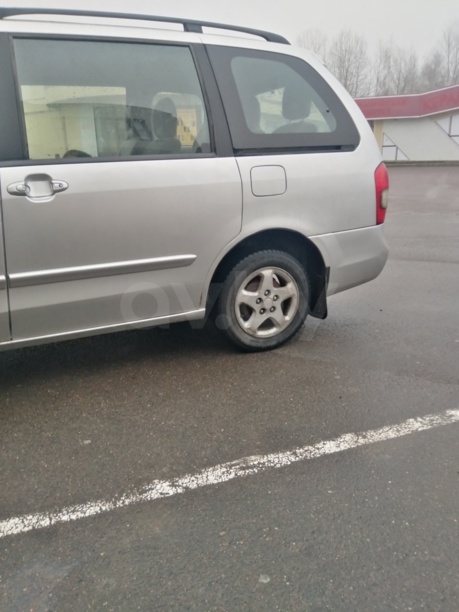 Mazda MPV II, 7 мест, 1999 г.