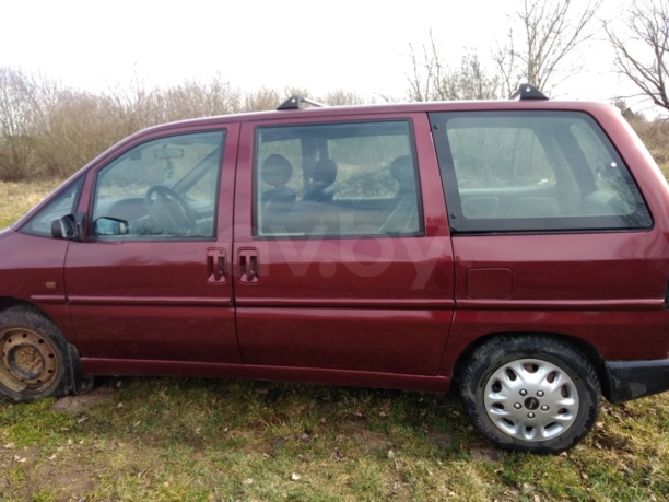Peugeot 806 221, 7 мест, 1996 г.