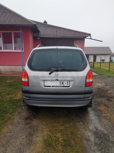 Opel Zafira A, 7 мест, 2000 г.