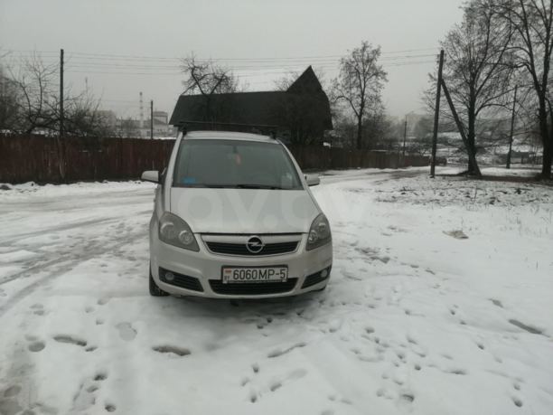 Opel Zafira B, 7 мест, 2006 г.