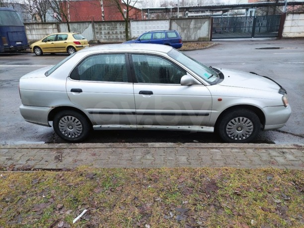 Suzuki Baleno I, 1999 г.