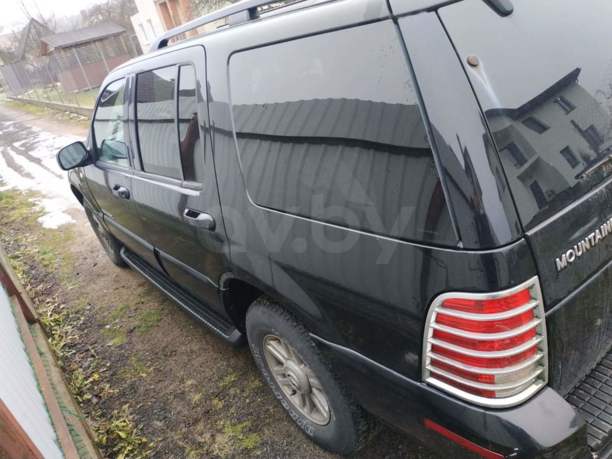 Mercury Mountaineer II, 7 мест, 2002 г.