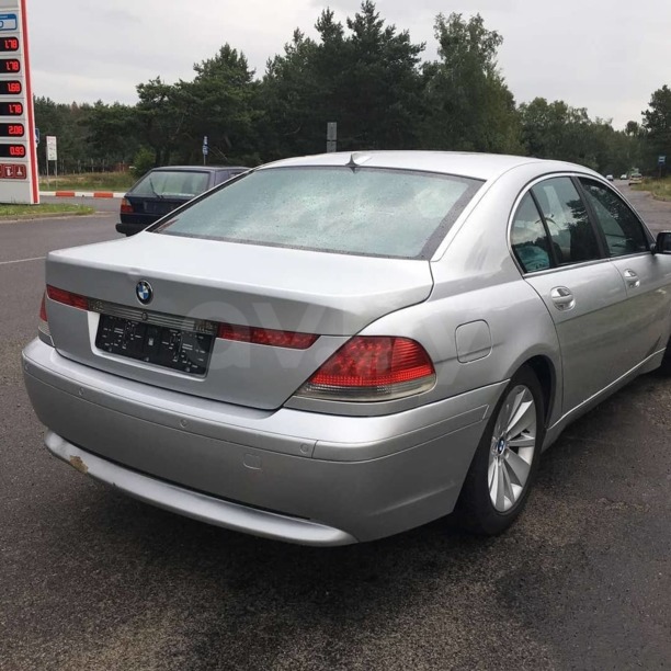 BMW 7 серия E65, 2001 г.