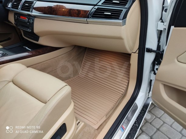BMW X5 E70, 5 мест, 2011 г.