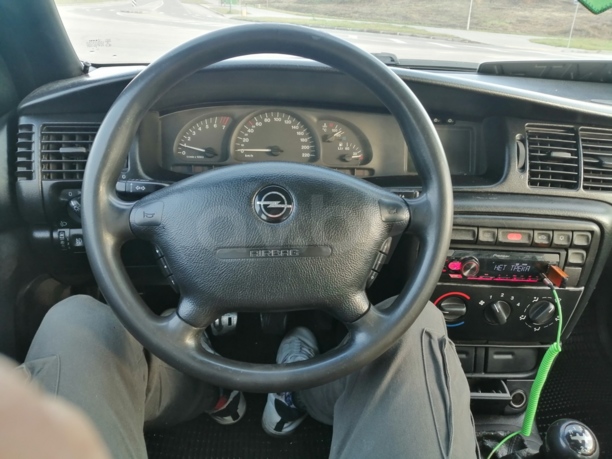 Opel Vectra B, 1995 г.