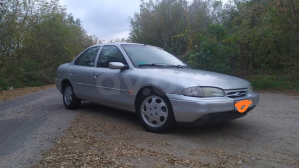 Ford Mondeo I, 1995 г.