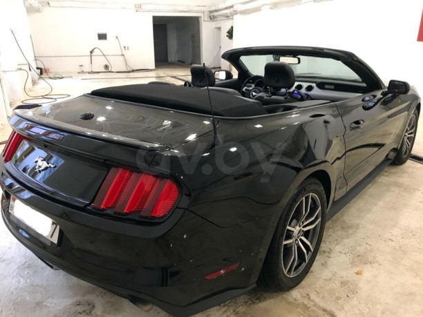 Ford Mustang VI, 2017 г.