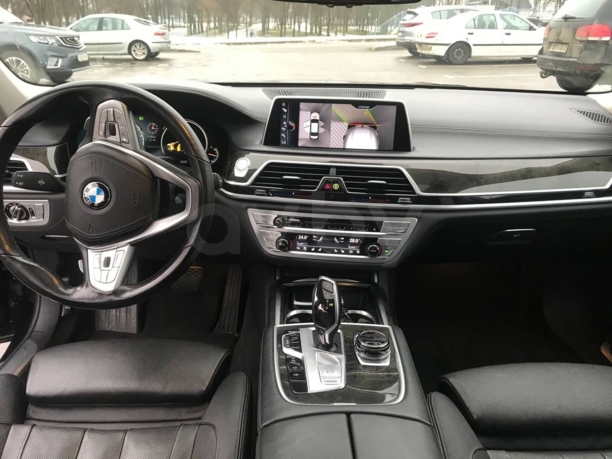 BMW 7 серия G12 (Long), 2016 г.