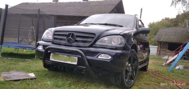 Mercedes-Benz M-Класс W163 · Рестайлинг, 5 мест, 2003 г.