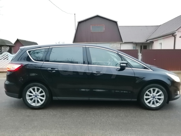 Ford S-MAX II, 5 мест, 2017 г.