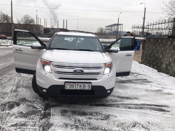 Ford Explorer V, 7 мест, 2012 г.