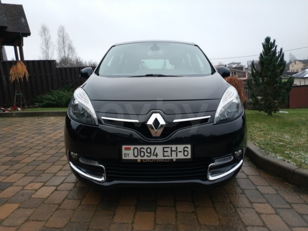 Renault Grand Scenic III · 2-й рестайлинг, 5 мест, 2015 г.