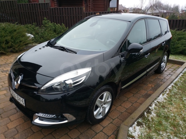 Renault Grand Scenic III · 2-й рестайлинг, 5 мест, 2015 г.