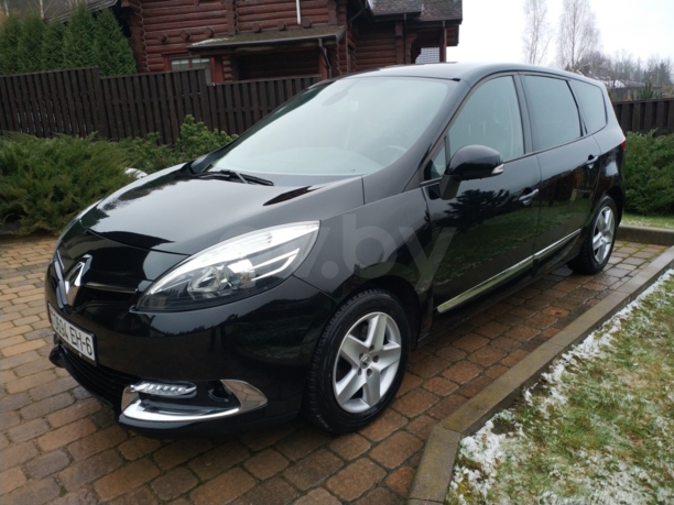 Renault Grand Scenic III · 2-й рестайлинг, 5 мест, 2015 г.