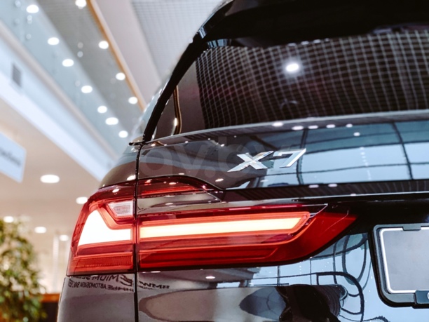 BMW X7, 7 мест, 2020 г.