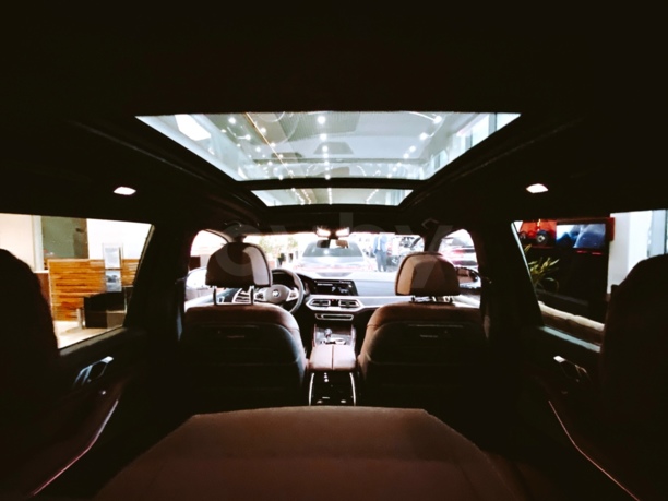 BMW X7, 7 мест, 2020 г.