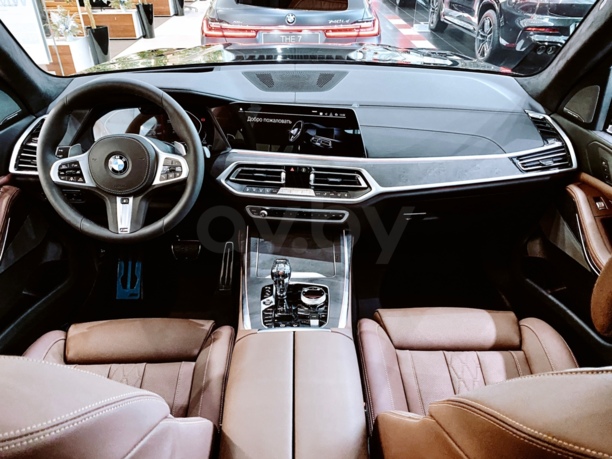 BMW X7, 7 мест, 2020 г.