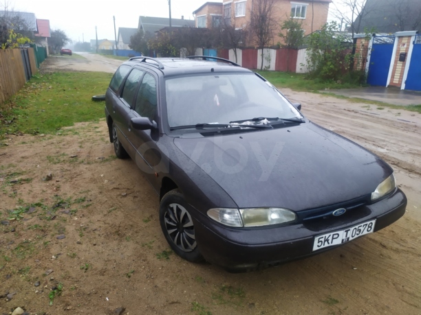 Ford Mondeo I, 1995 г.