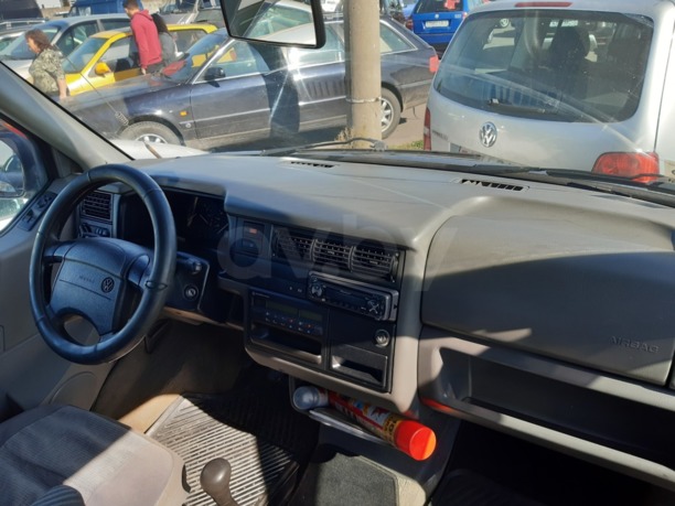Volkswagen Caravelle T4, 1998 г.