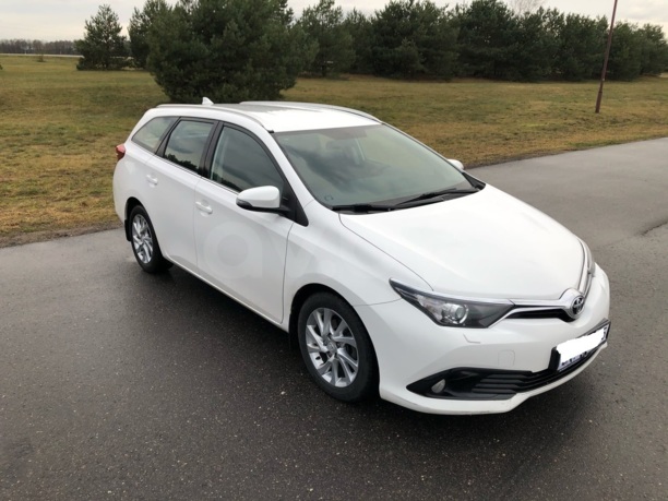 Toyota Auris II (E180) · Рестайлинг, 2015 г.