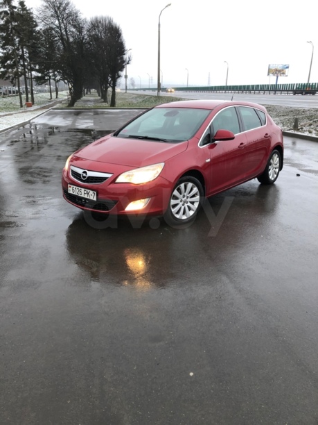 Opel Astra J, 2010 г.
