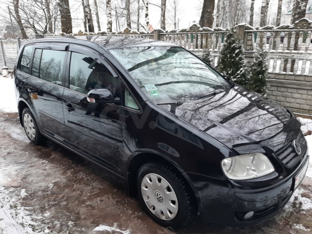 Volkswagen Touran I, 5 мест, 2005 г.