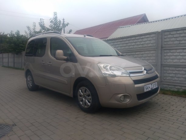 Citroen Berlingo II, 5 мест, 2009 г.