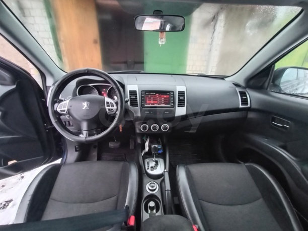 Peugeot 4007, 5 мест, 2008 г.